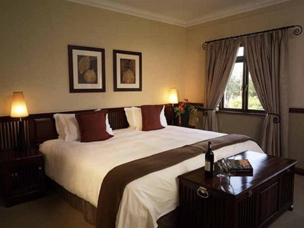 Peermont Mondior Hotel Gaborone Extérieur photo